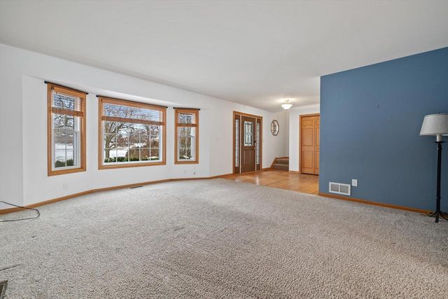 3310 108th PLACE, Pleasant Prairie, WI 53158