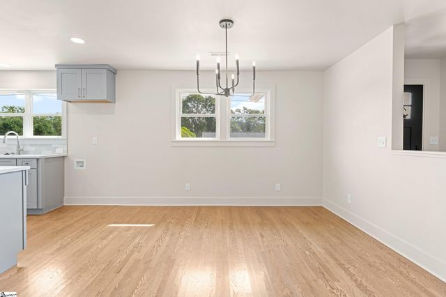 28 Kendal Green Drive, Greenville, SC 29607