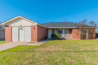 902 S 24th Street, Temple, TX 76501