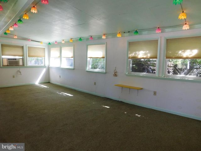 114 CUMBERLAND AVE, Tamaqua, PA 18252