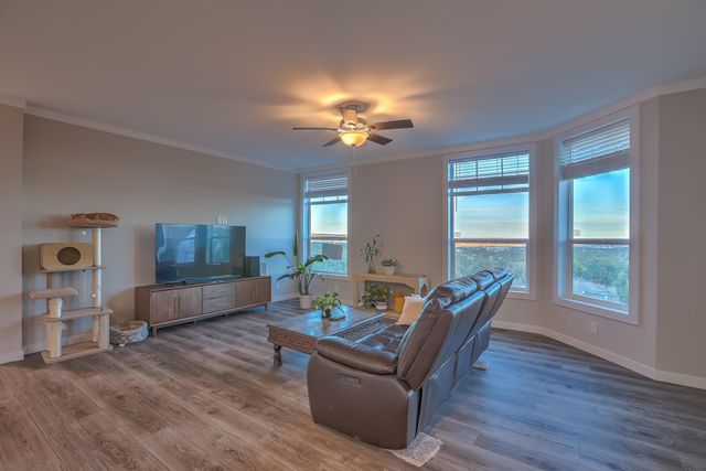 19 Edge Of Woods Road, Tijeras, NM 87059