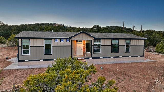 19 Edge Of Woods Road, Tijeras, NM 87059