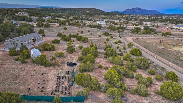 19 Edge Of Woods Road, Tijeras, NM 87059