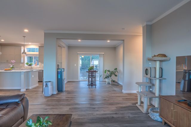 19 Edge Of Woods Road, Tijeras, NM 87059