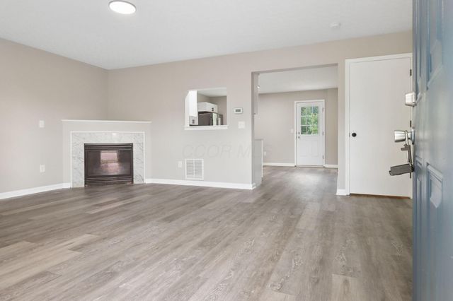 235 Haystack Avenue, Pataskala, OH 43062
