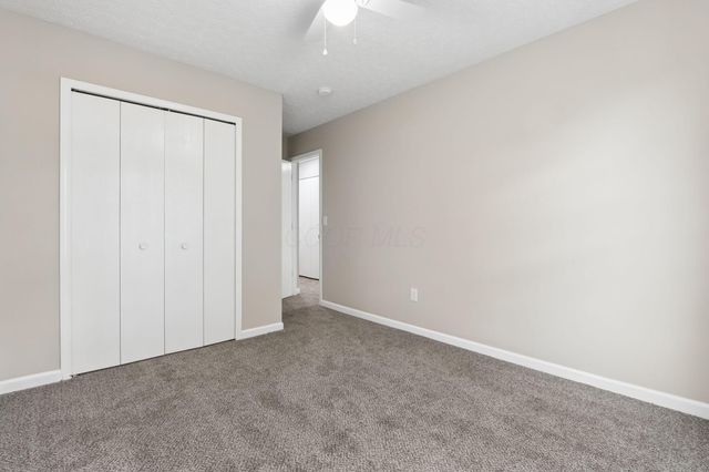 235 Haystack Avenue, Pataskala, OH 43062