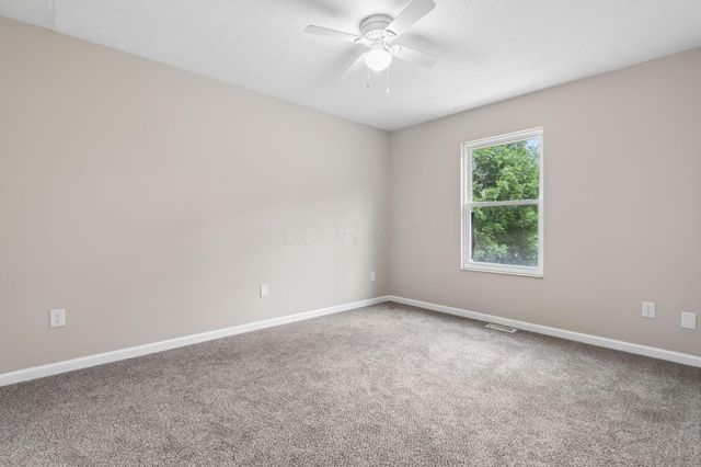235 Haystack Avenue, Pataskala, OH 43062