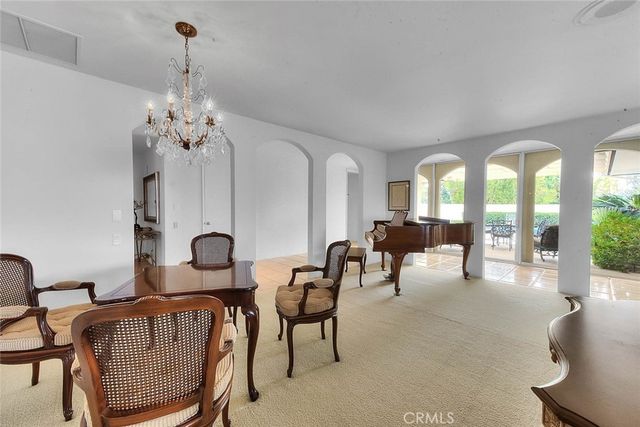 1809 Vista Lomitas, Fullerton, CA 92831