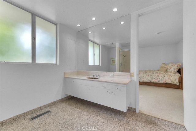1809 Vista Lomitas, Fullerton, CA 92831