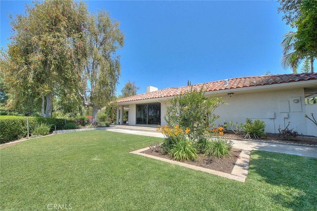 1809 Vista Lomitas, Fullerton, CA 92831