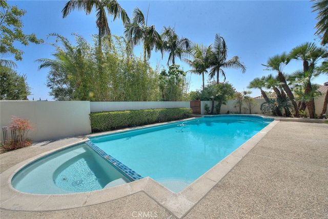 1809 Vista Lomitas, Fullerton, CA 92831