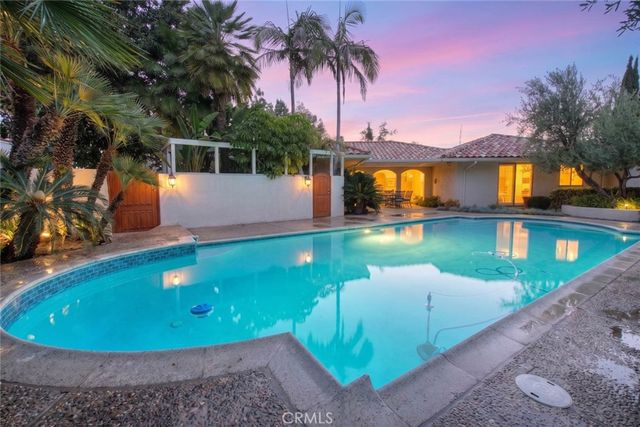 1809 Vista Lomitas, Fullerton, CA 92831