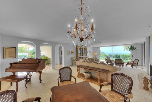 1809 Vista Lomitas, Fullerton, CA 92831