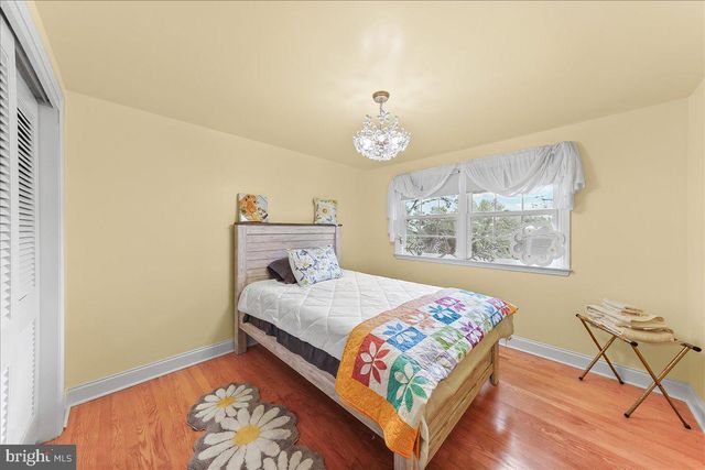 5449 CRESTLINE RD, Wilmington, DE 19808