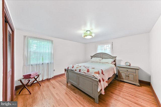 5449 CRESTLINE RD, Wilmington, DE 19808