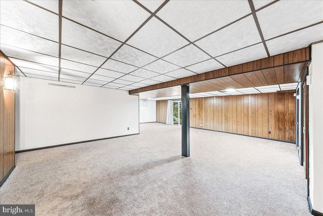 5449 CRESTLINE RD, Wilmington, DE 19808