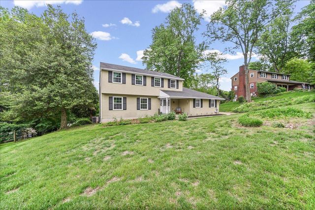 5449 CRESTLINE RD, Wilmington, DE 19808
