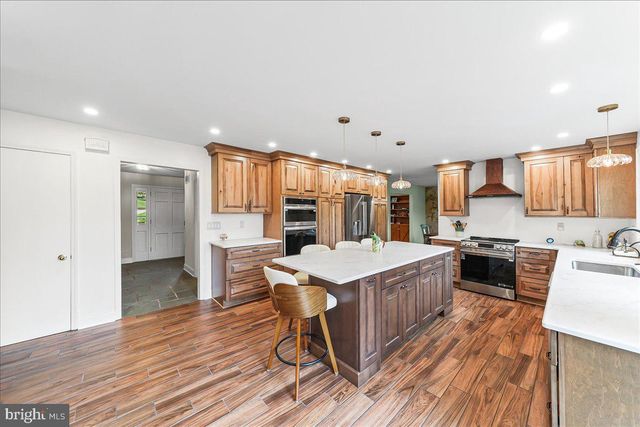 5449 CRESTLINE RD, Wilmington, DE 19808