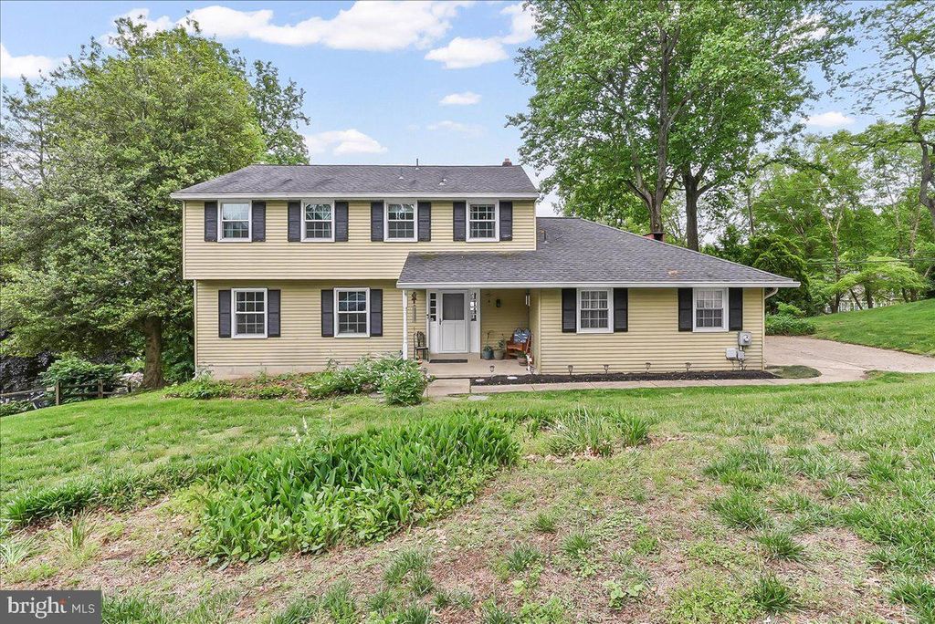 5449 CRESTLINE RD, Wilmington, DE 19808