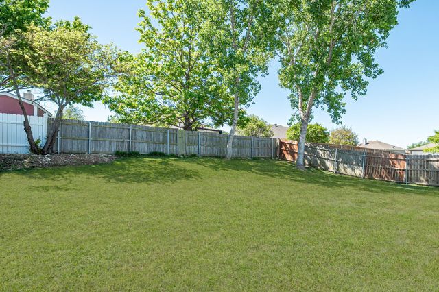 403 Harvard Drive, Princeton, TX 75407