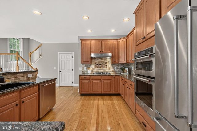 5252 JACOBS CREEK PL, Haymarket, VA 20169