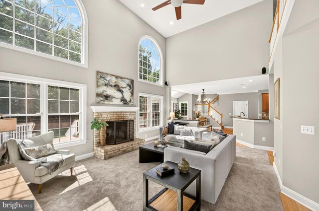 5252 JACOBS CREEK PL, Haymarket, VA 20169