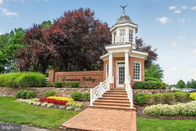5252 JACOBS CREEK PL, Haymarket, VA 20169