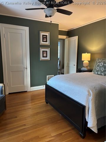 1416 Oakmont Road, Charleston, WV 25314