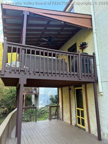 1416 Oakmont Road, Charleston, WV 25314