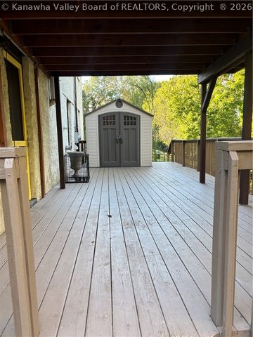 1416 Oakmont Road, Charleston, WV 25314
