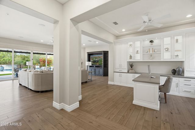 24404 N 73rd Street, Scottsdale, AZ 85255