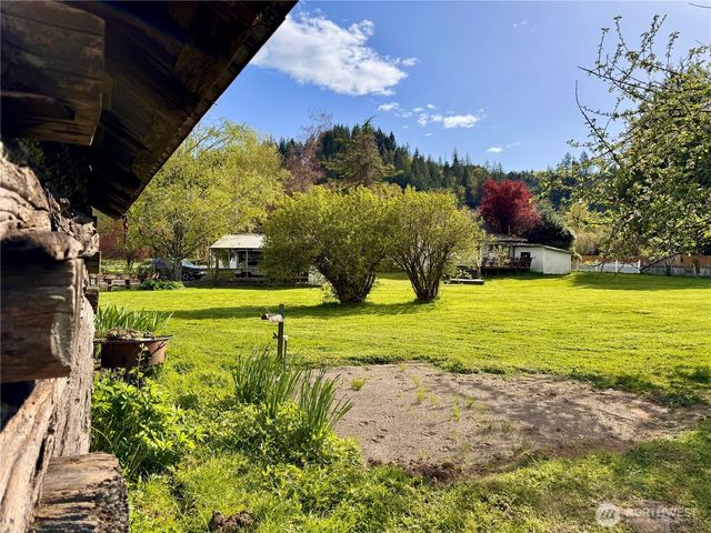5010 W Skokomish Valley Road, Shelton, WA 98584