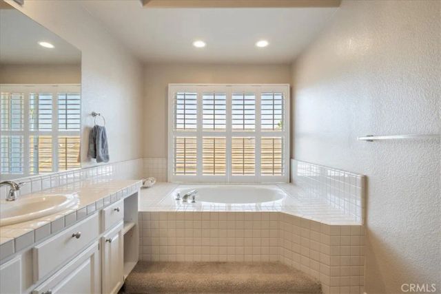 81 Via Larga, Bonsall, CA 92003