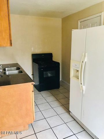 225 N SEVILLE Drive, El Paso, TX 79905