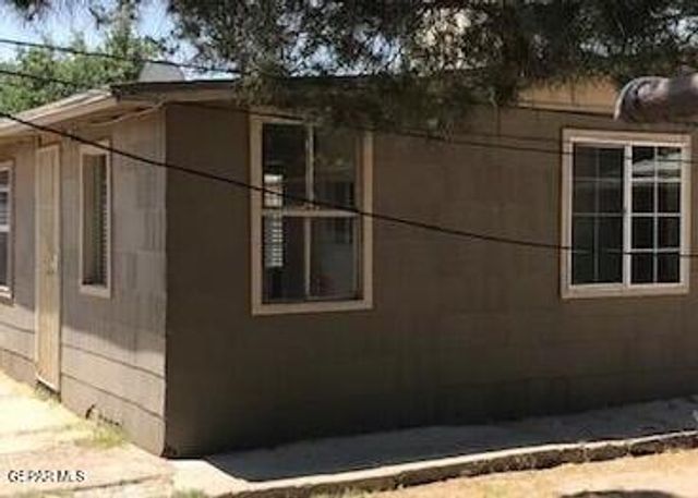 225 N SEVILLE Drive, El Paso, TX 79905