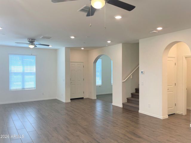 29400 N 122nd Glen, Peoria, AZ 85383