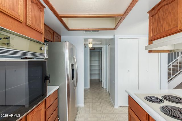 7809 N 49TH Avenue, Glendale, AZ 85301