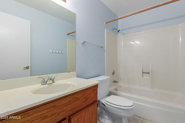 7809 N 49TH Avenue, Glendale, AZ 85301