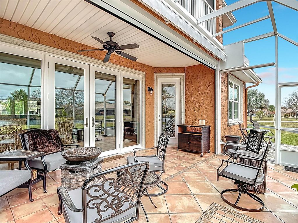 Image 14 of property listing at 6828 SOMBRAS WAY, Land O Lakes, FL 34637