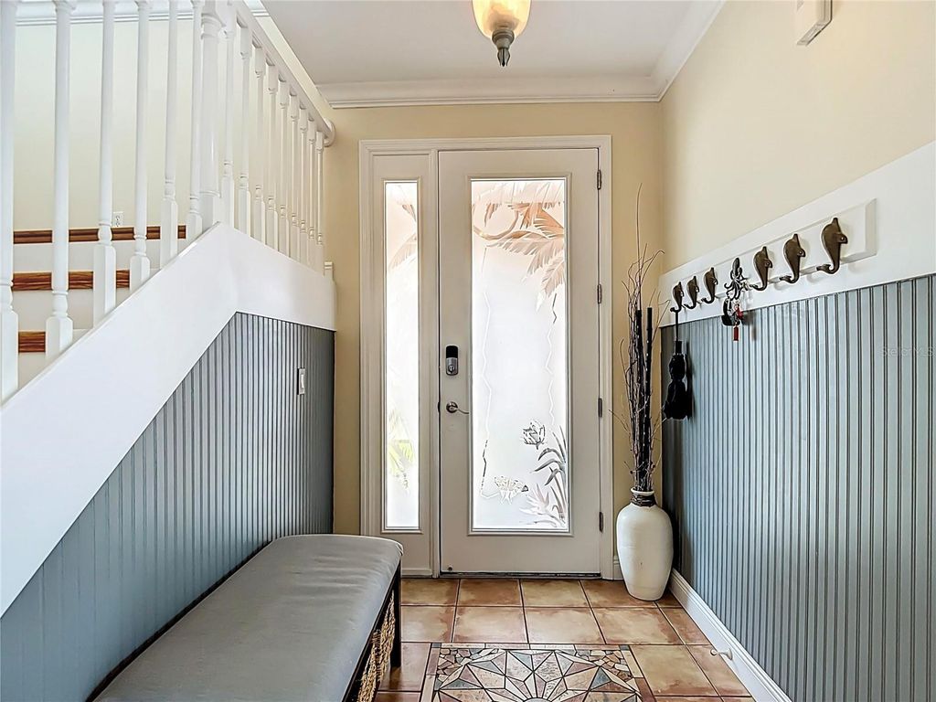 Image 6 of property listing at 6828 SOMBRAS WAY, Land O Lakes, FL 34637