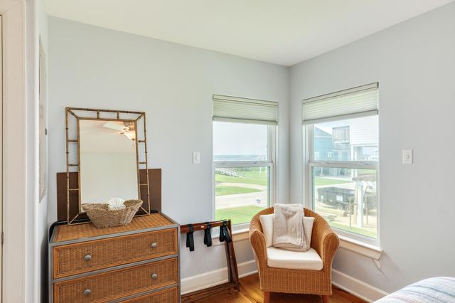 19155 Kahala Drive, Galveston, TX 77554