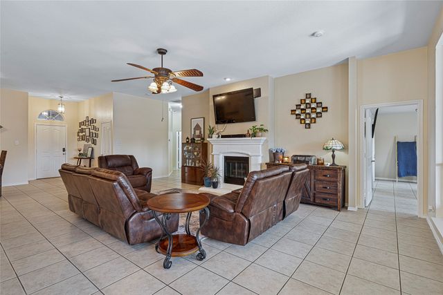 7807 Raton Ridge Lane, Arlington, TX 76002