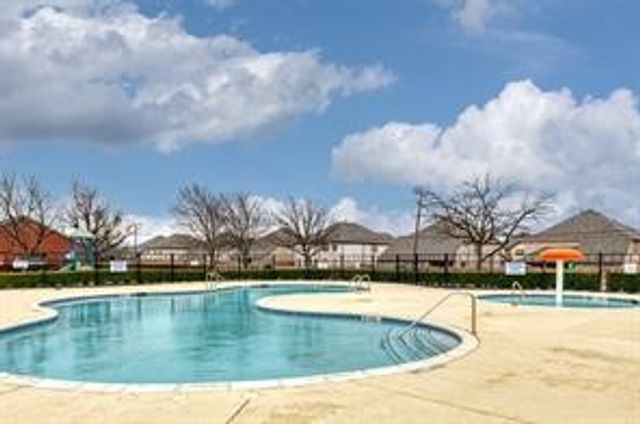 7807 Raton Ridge Lane, Arlington, TX 76002