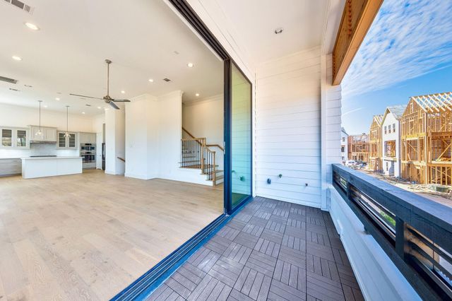 5927 Cottage Grove Lake Drive, Houston, TX 77007