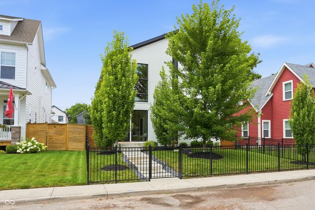 1942 Bellefontaine Street, Indianapolis, IN 46202