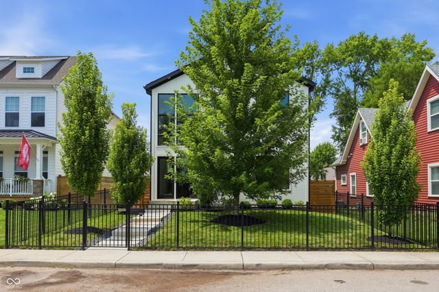 1942 Bellefontaine Street, Indianapolis, IN 46202