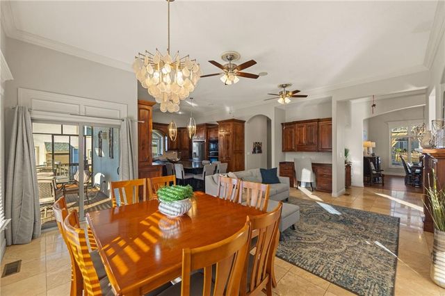 2421 NE Lake Breeze Drive, Lee's Summit, MO 64086