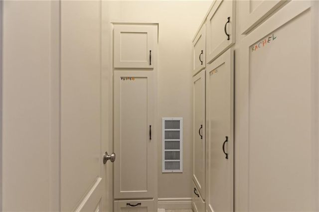 2421 NE Lake Breeze Drive, Lee's Summit, MO 64086