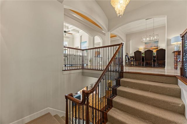 2421 NE Lake Breeze Drive, Lee's Summit, MO 64086