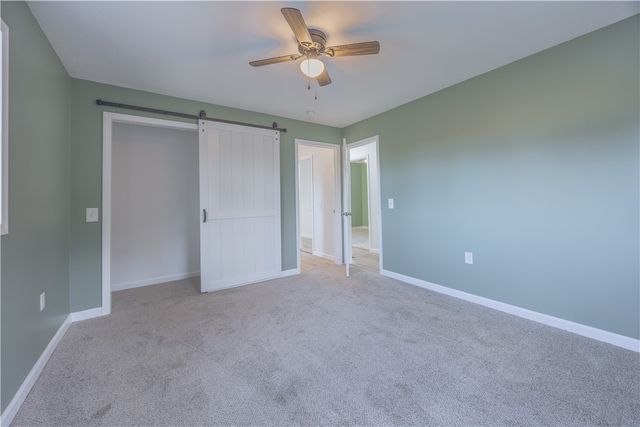 8 Cross Rd, Elmira, NY 14901